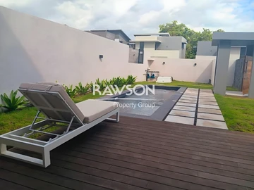 4 Bedroom Villa