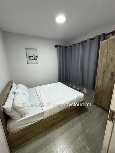 Beautiful 3 bedroom apartment close to amenities 