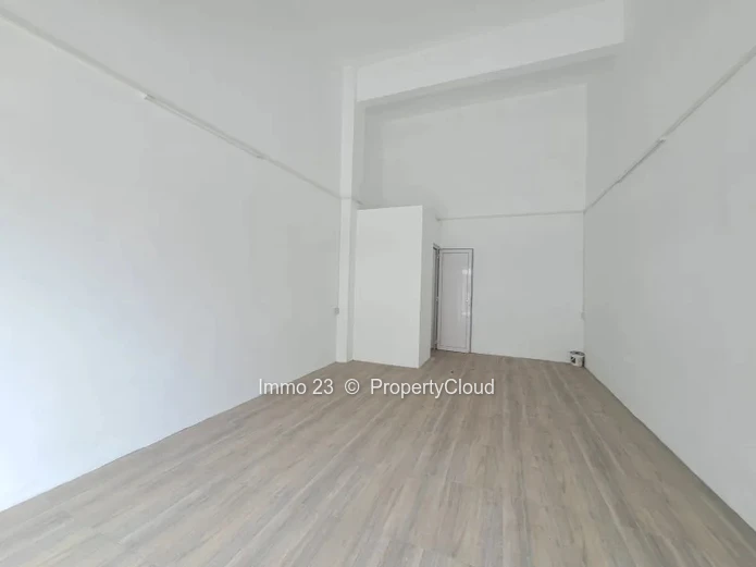 Emplacement commercial - 32m2 - Rose Hill