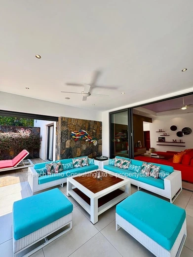 Villa d'exception, 495 M2 habitable, 1040 M2 de jardin tropical a Pereybere 