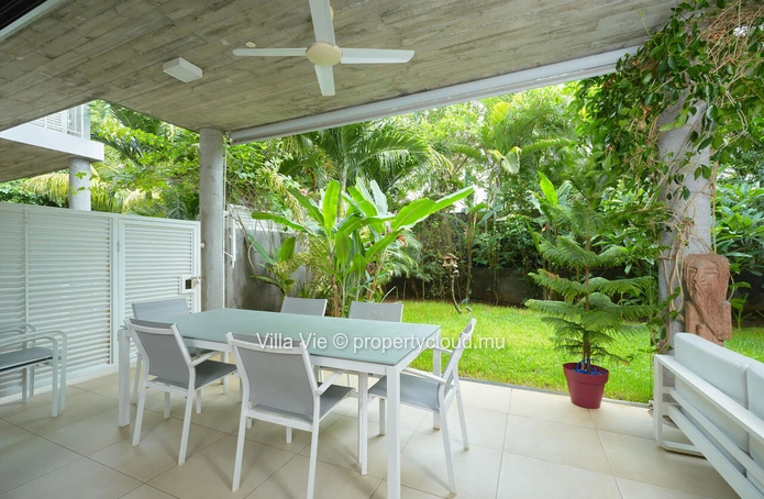 Pointe Aux Canonniers - 3-bedroom apartment.