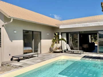 4 Bedroom Villa