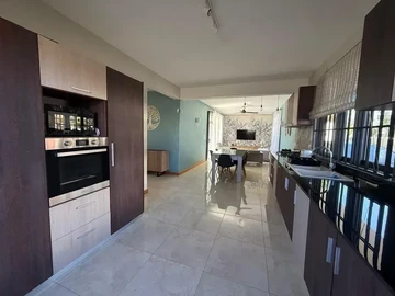 Villa de 4 Chambres