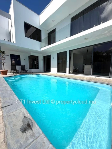 Stunning modern villa un Grand Baie