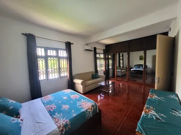 8 Bedroom Villa