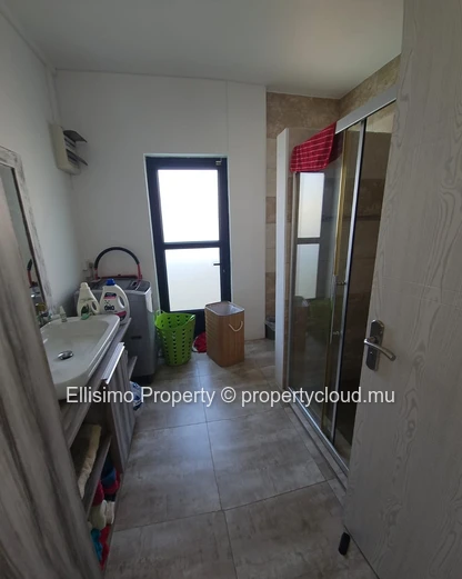 FOR RENT – 4-Bedroom Villa in Grand Gaube 