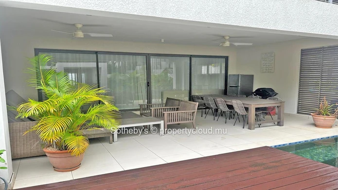 Tropica - AO Residence