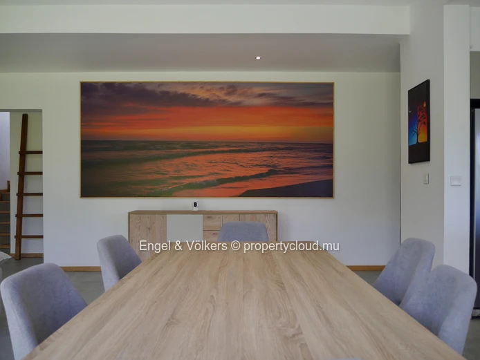 Exceptional Contemporary Villa for Sale in the Heart of Moka