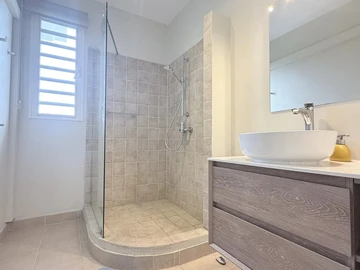 3 Bedroom Townhouse, Duplex