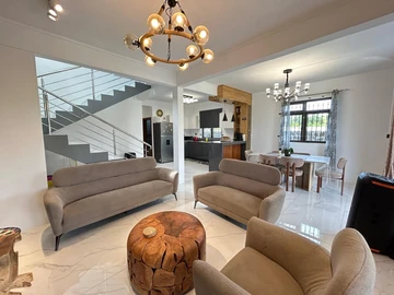 Villa de 6 Chambres