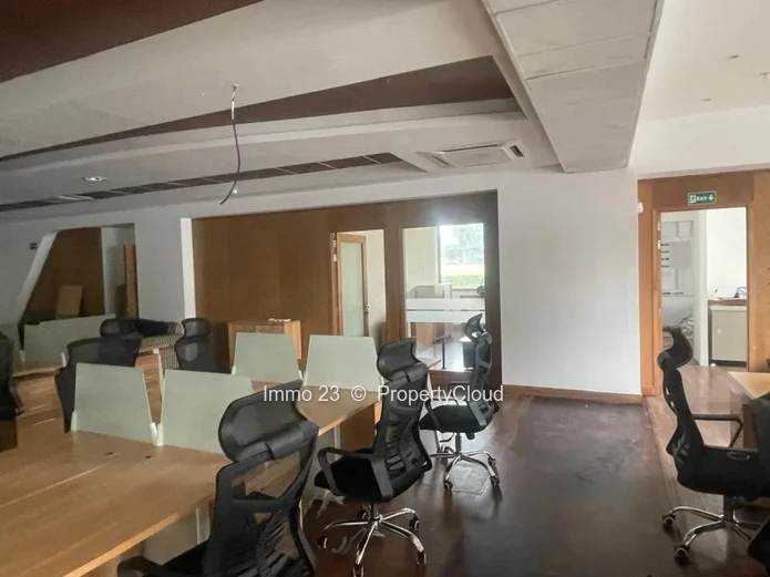 Office - 392m2 - Eb00e8ne - Ref. BU51862LO