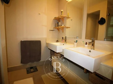4 Bedroom Apartment