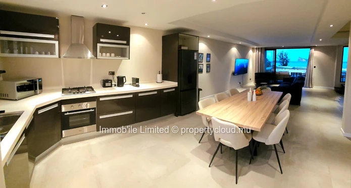 A vendre duplex dans une résidence privée à Bain Boeuf