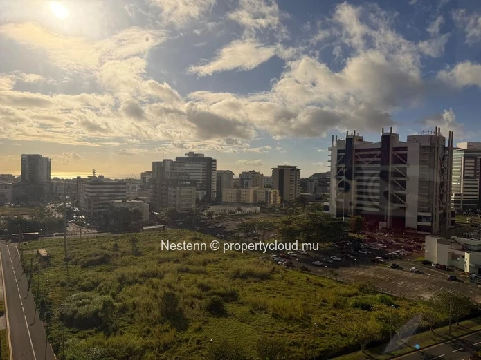 Office space of 1,000 m² on the 8th Floor