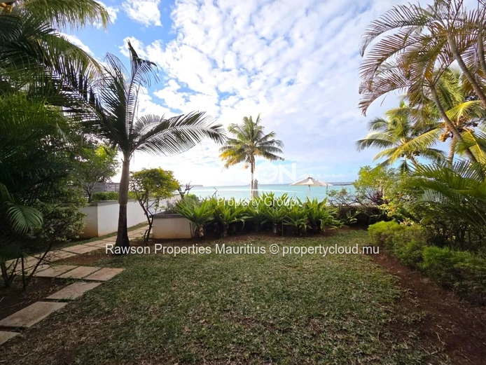 3-Bedroom Apartment | Ground Floor | Sea View | Beachfront | Cap Malheureux