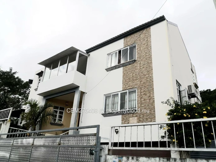 Magnificent 3-Bedroom House for sale  with Stunning Sea & Mountain Views – La Gaulette, Rivière Noire