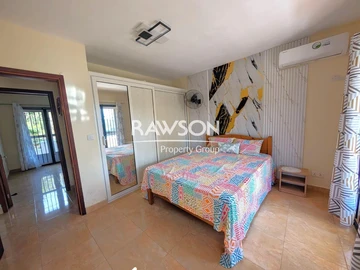 3 Bedroom Townhouse, Duplex