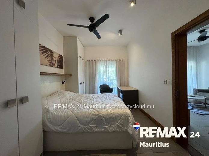 Cape Bay Living - 2-Bedroom En Suite Units with Private Jacuzzi
