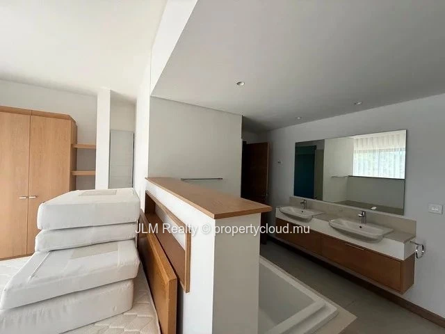 For Rent: Furnished 4-Bedroom En-Suite Villa, Mont Choisy, Mauritius