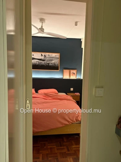 Furnished 2-Bedroom Apartment for Rent in Floreal