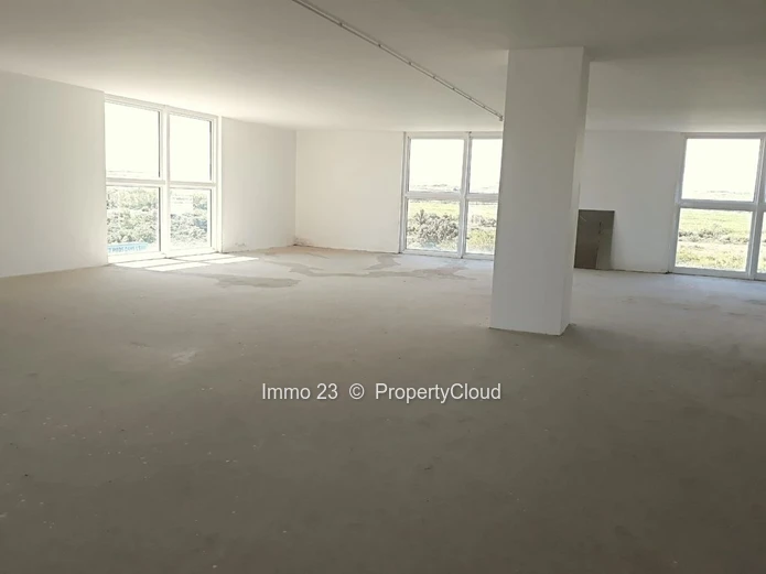 Office of 1000 m2