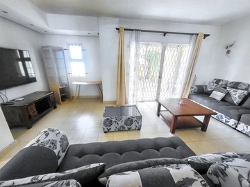 Experience Luxury Living: 3-Bed Duplex in Grand Baie