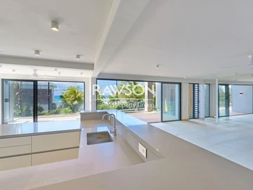 4 Bedroom Townhouse, Duplex