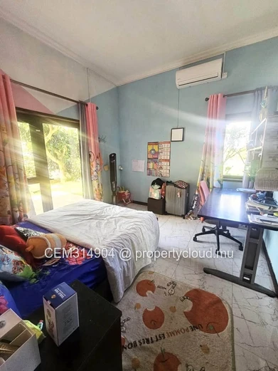 3 Bedrooms Furnished Ground Floor House for Rent – Morcellement Au Bout du Monde, Ebène
