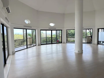 Offices for rent in Tamarin