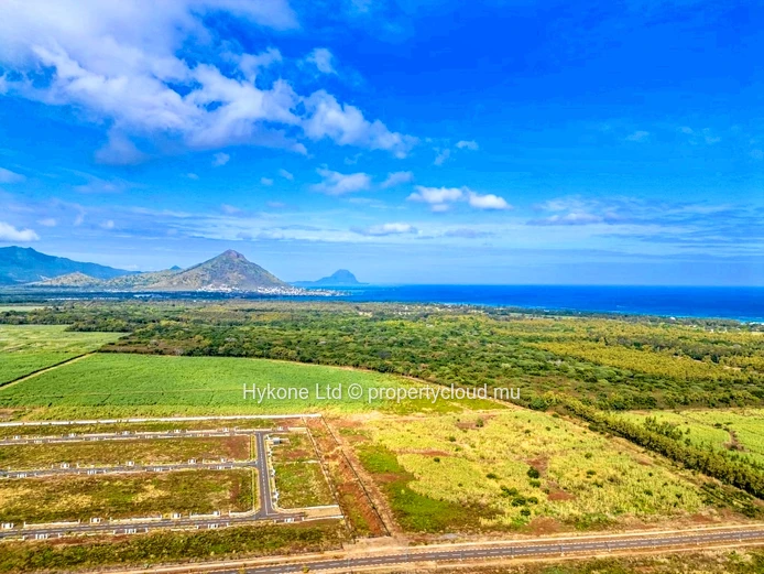 Terrain Résidentiel À Vendre À Flic En Flac