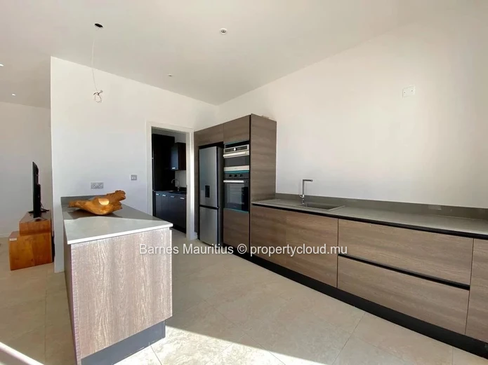 PEREYBERE - Penthouse with lagoon view - 3 bedrooms