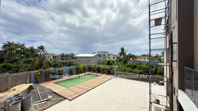 Modern Living in Péreybère – 3-Bedroom Penthouse for Sale (Sole Mandate)