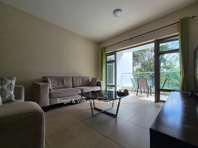 Spacious 3-Bedroom Apartment in a Convenient Coastal Location