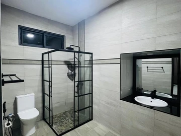 4 Bedroom Villa