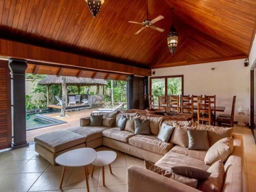 4 Bedroom Villa