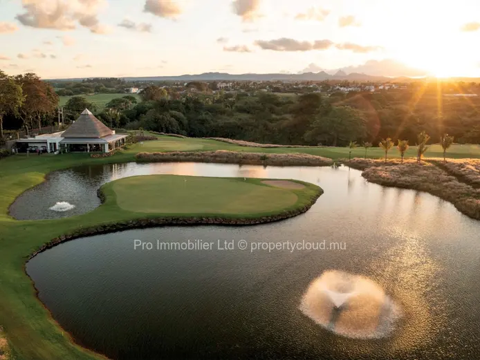 Villas exceptionnelles de 2 à 4 chambres au cœur du magnifique parcours de golf The Nine