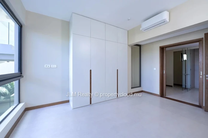 Appartement avec Piscine Privative à Vendre à Pointe aux Canonniers, Île Maurice