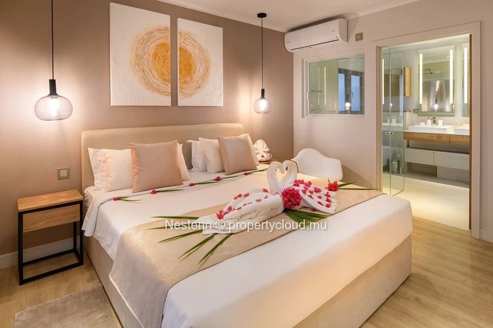 Villa with 2 bedrooms and 1 office in an estate  with many facilities