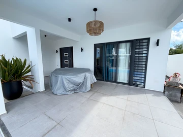 Townhouse, Duplex de 3 Chambres