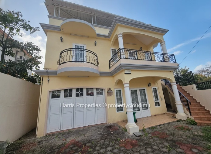 Maison À Louer – Mon Choisy | À Proximité De La Plage