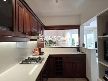 3 Bedroom Townhouse, Duplex