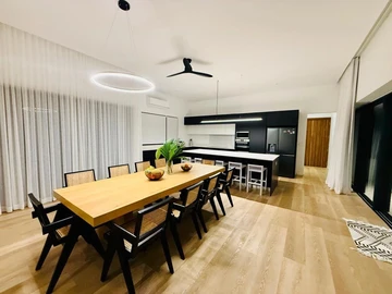 4 Bedroom Villa