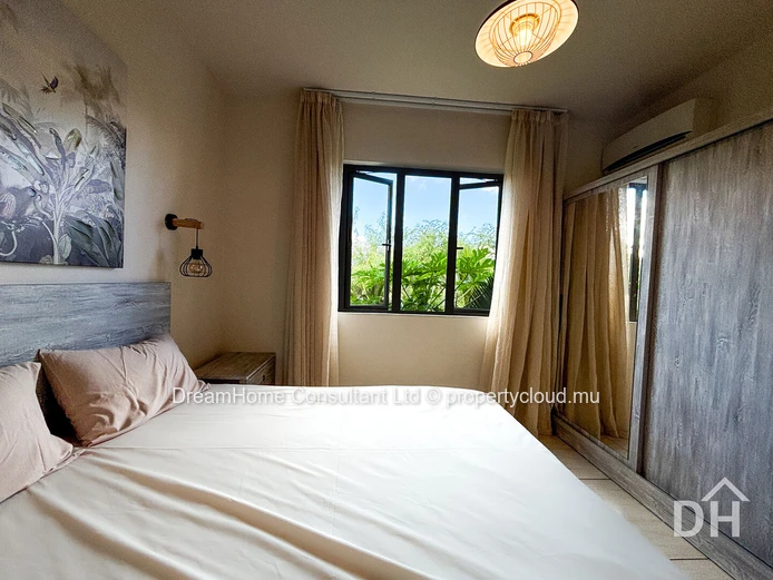 Spacieux penthouse de 3 chambres avec terrasse privée sur le toit | Flic en Flac