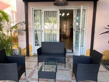 2 Bedroom Townhouse, Duplex