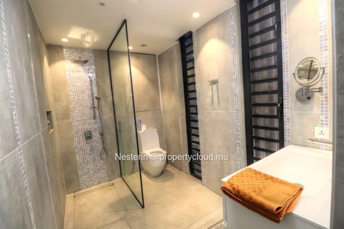 Beachfront Appartment: Luxury Coastal Living in Péreybère