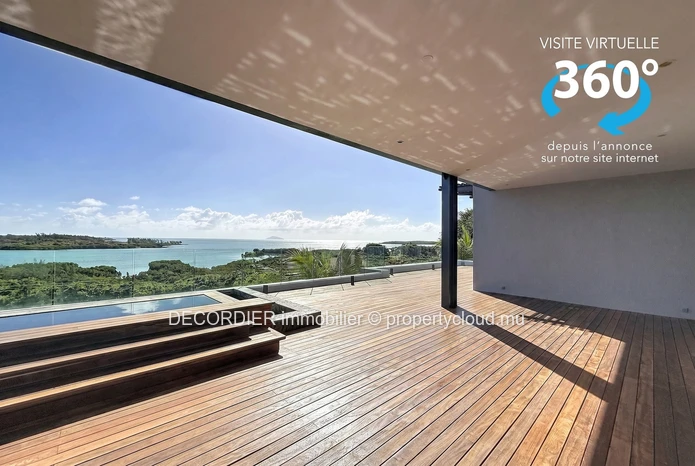 Exclusive Penthouse with Breathtaking Lagoon Views