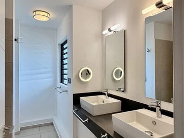 3 Bedroom Townhouse, Duplex