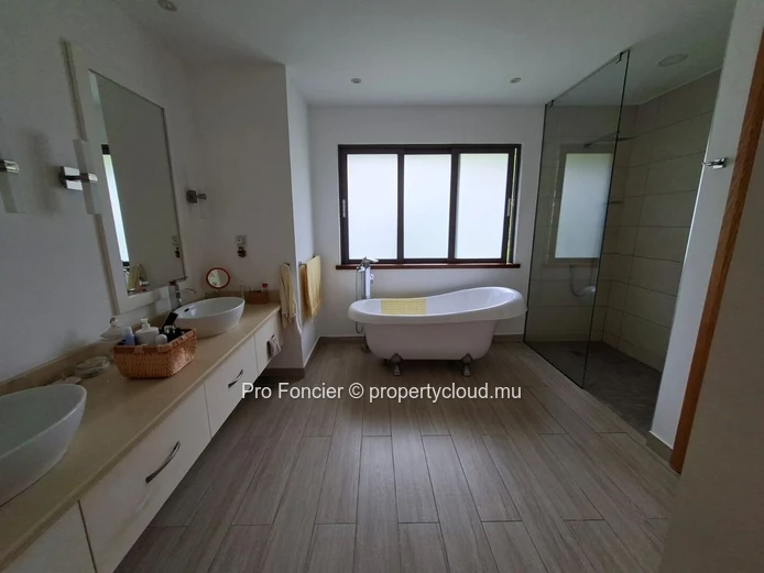 Maison à vendre à Bon Espoir - Belle propriété de plain-pied avec piscine dans un morcellement sécurisé du Nord