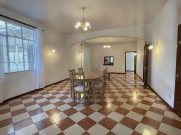 Maison de 7 Chambres