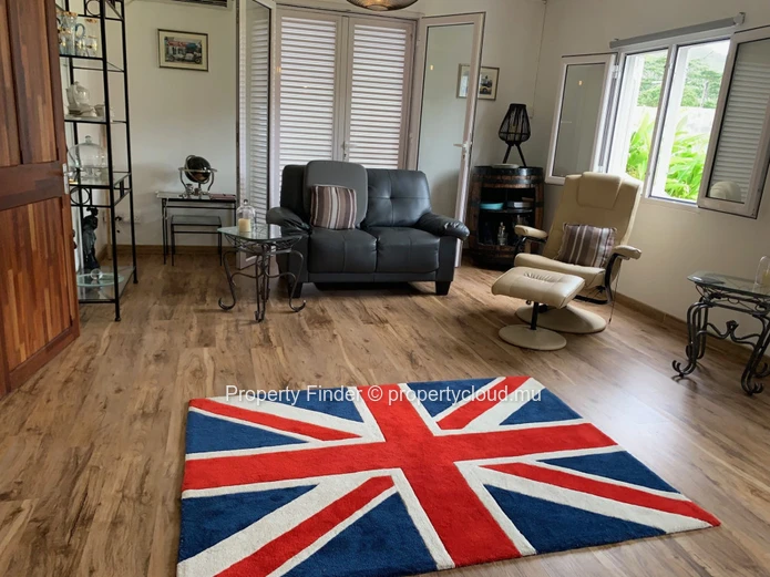 2 propriétés à vendre à Chamarel
